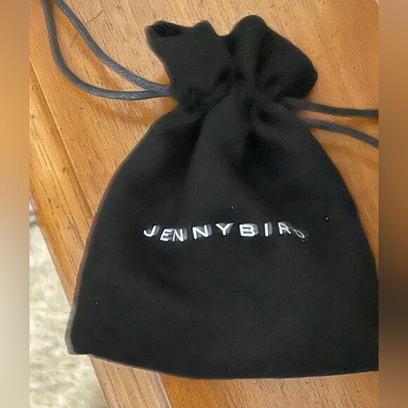 NWT/Jenny Bird-Sadie silver/pendant adjustable- comes with pouch - Picture 2 of 7